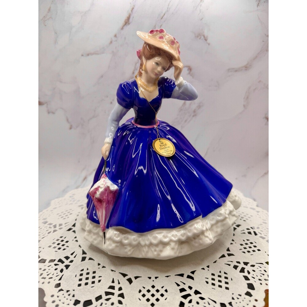 Royal Doulton Mary HN3375 Figure of the Year 1992 England EXCELLENT CONDITION
